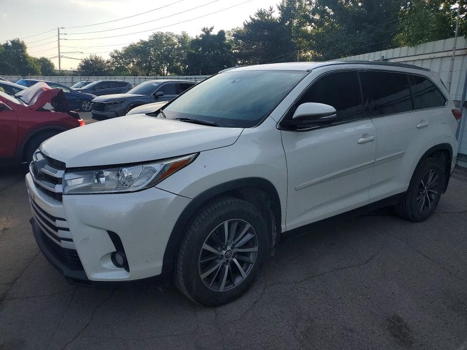 2019 Toyota Highlander XLE