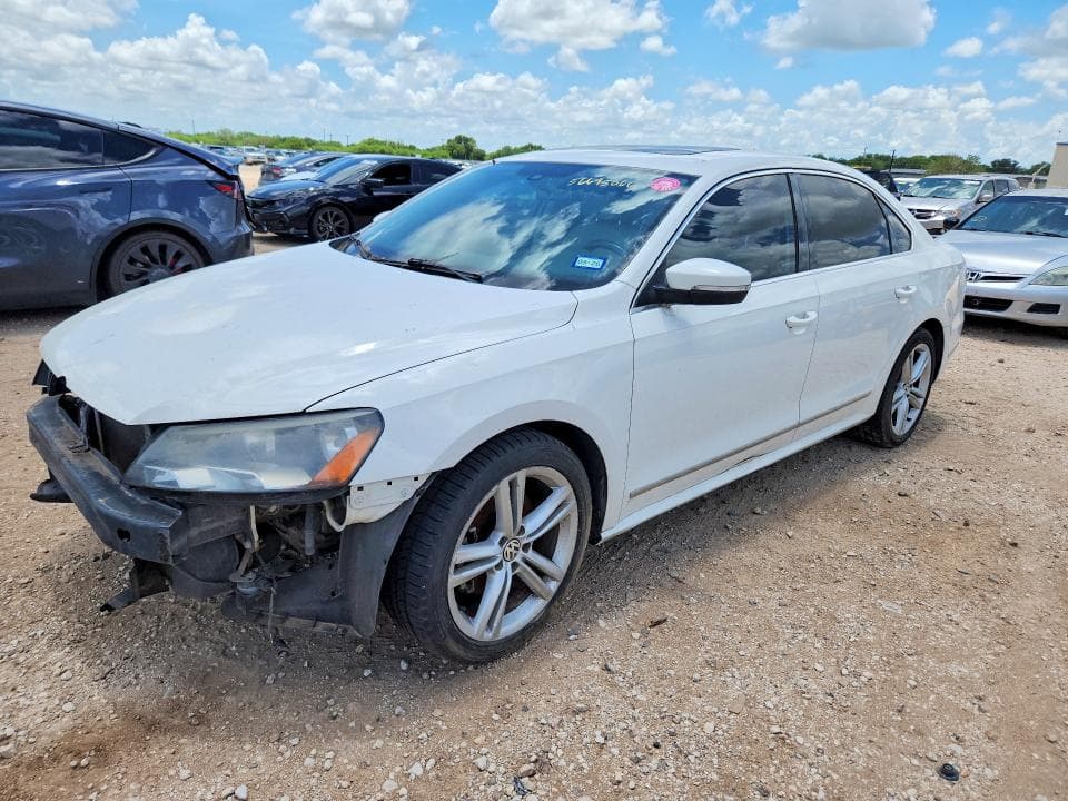 2015 Volkswagen Passat SE