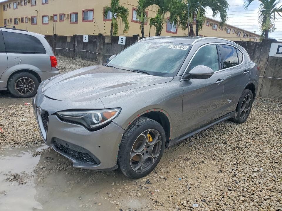 2018 Alfa Romeo Stelvio