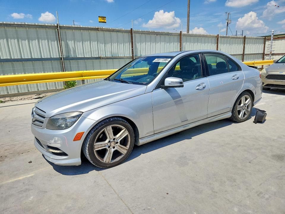 2011 Mercedes-Benz C 300