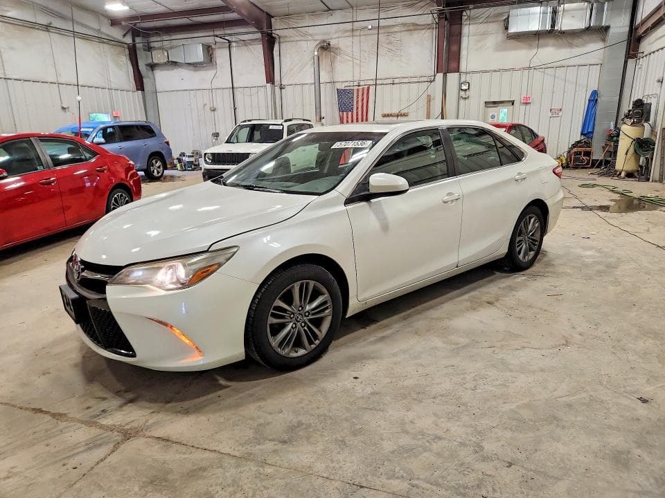 2017 Toyota Camry SE