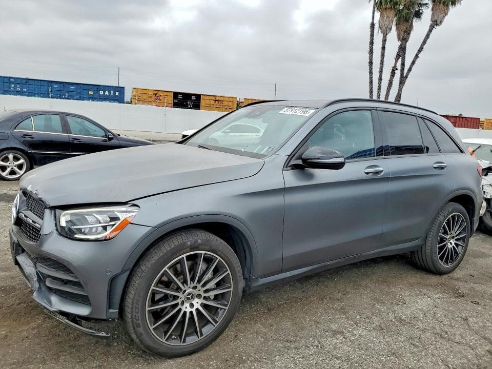 2022 Mercedes-Benz GLC 300