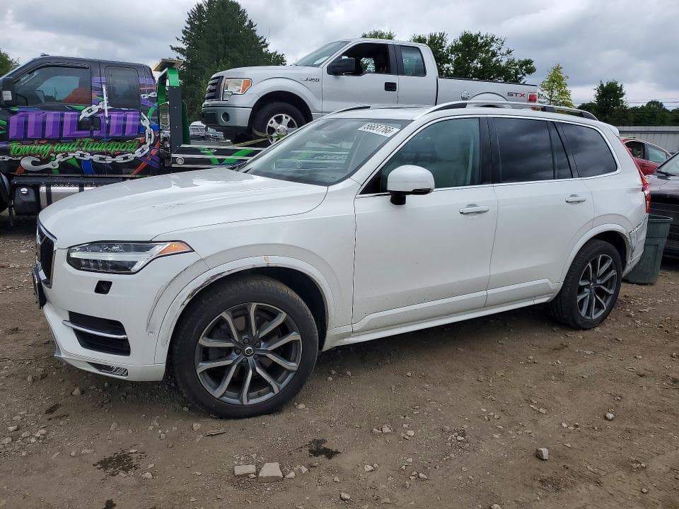 2019 Volvo XC90 T6 Momentum