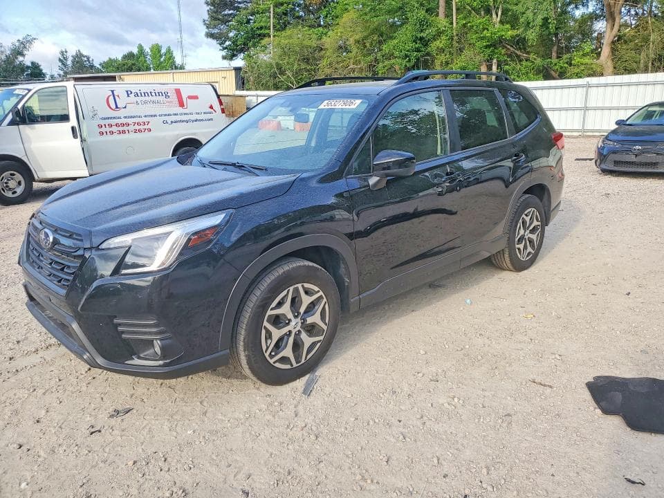 2022 Subaru Forester Premium