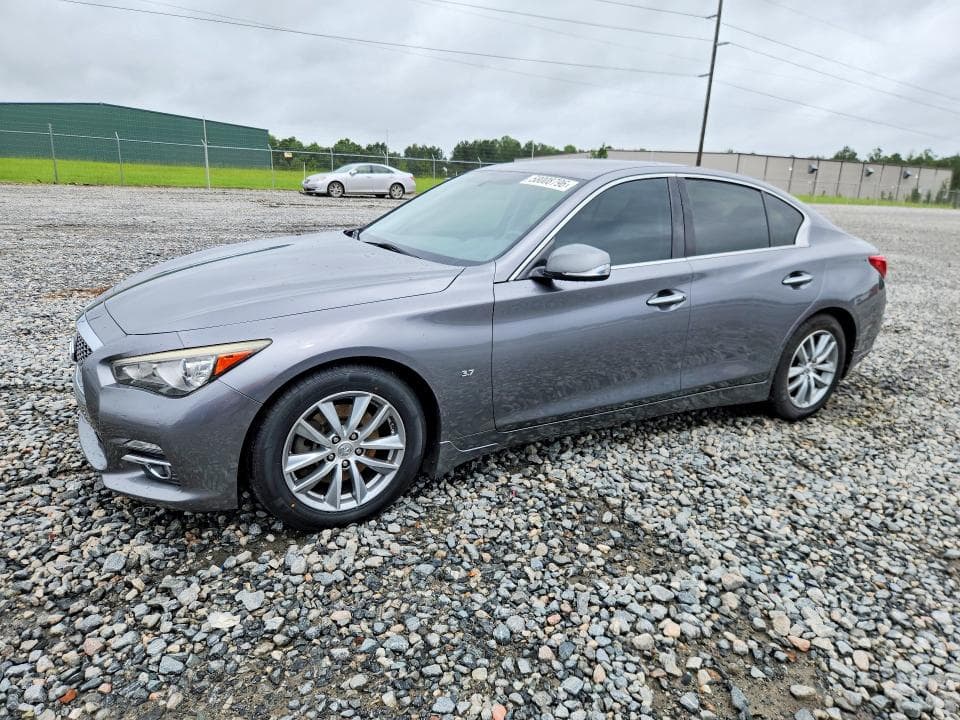 2015 Infiniti Q50 Base