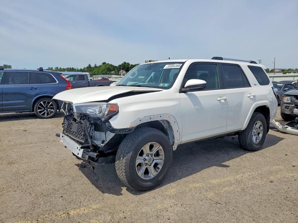 2023 Toyota 4RUNNER SR5