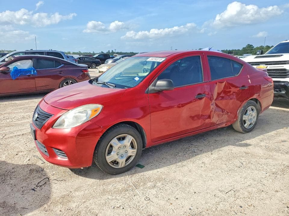 2014 Nissan Versa 1.6 S Plus