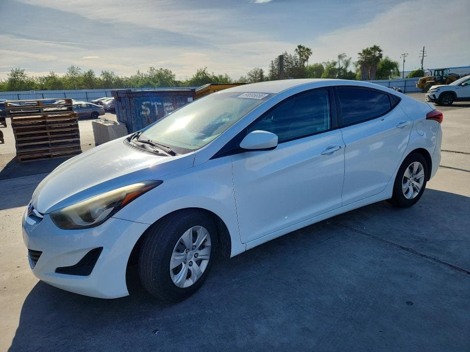 2016 Hyundai Elantra SE
