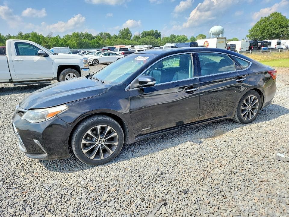 2016 Toyota Avalon Hybrid XLE Plus