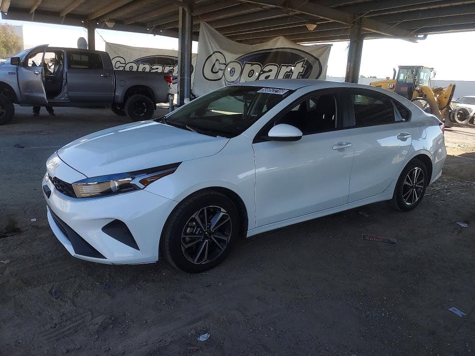 2023 KIA Forte LXS