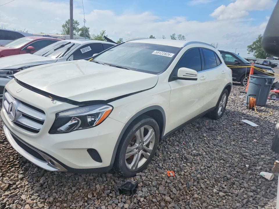 2015 Mercedes-Benz GLA 250