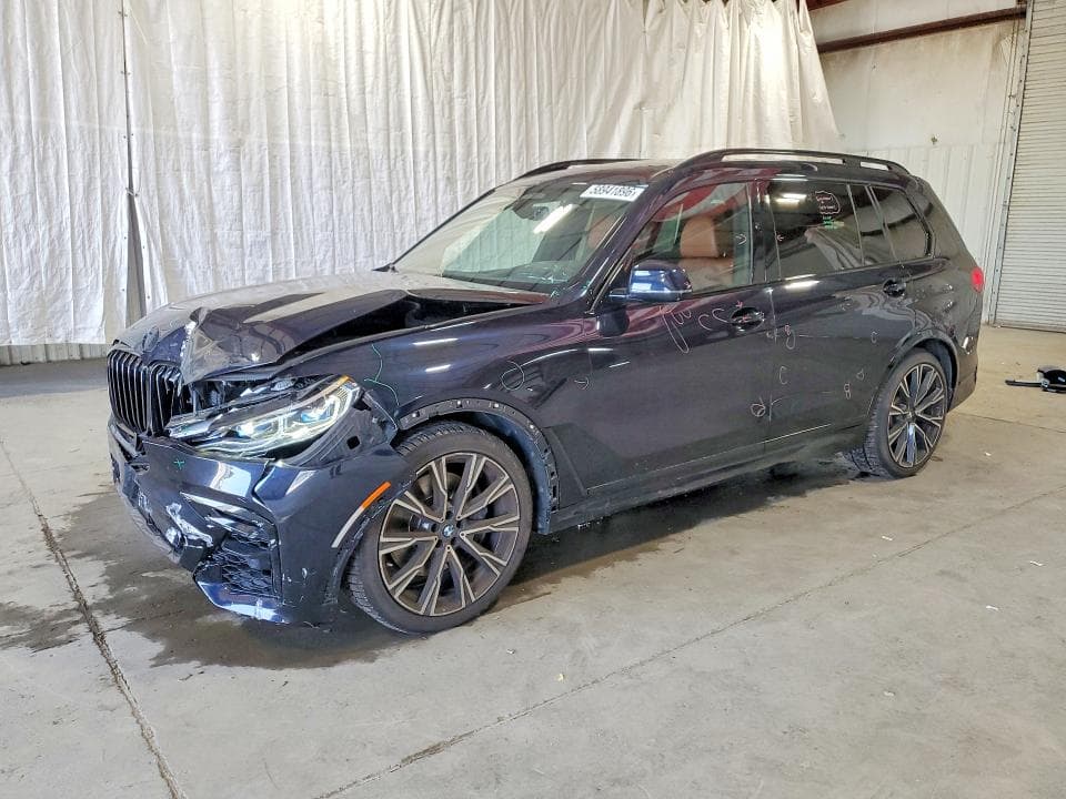 2022 BMW X7 M50I