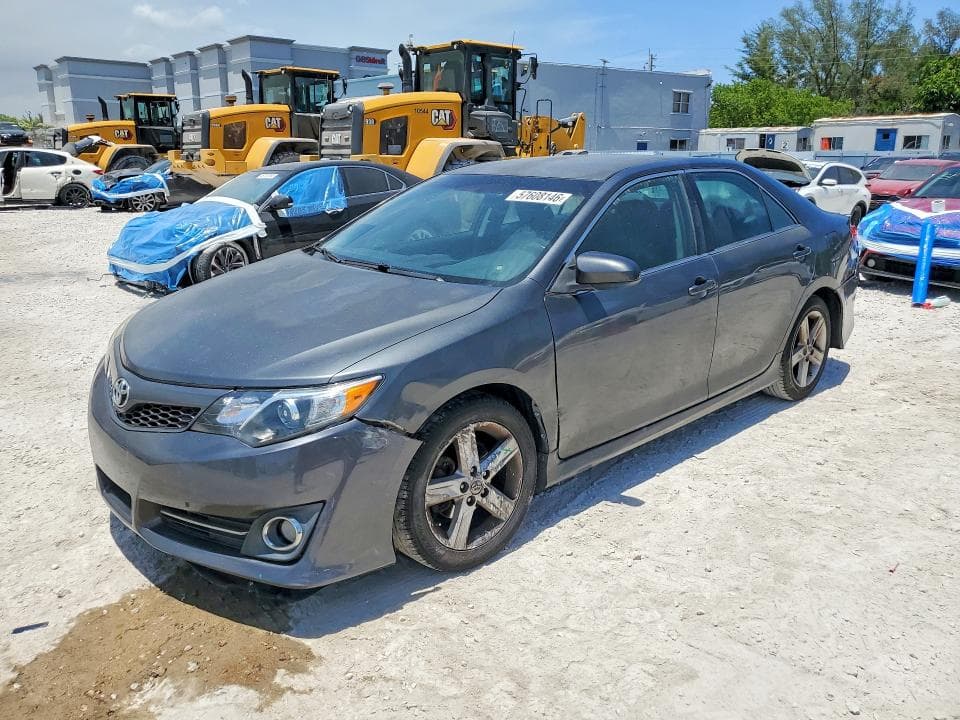2012 Toyota Camry SE
