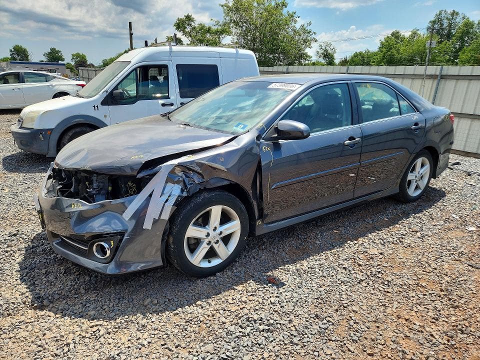 2012 Toyota Camry SE