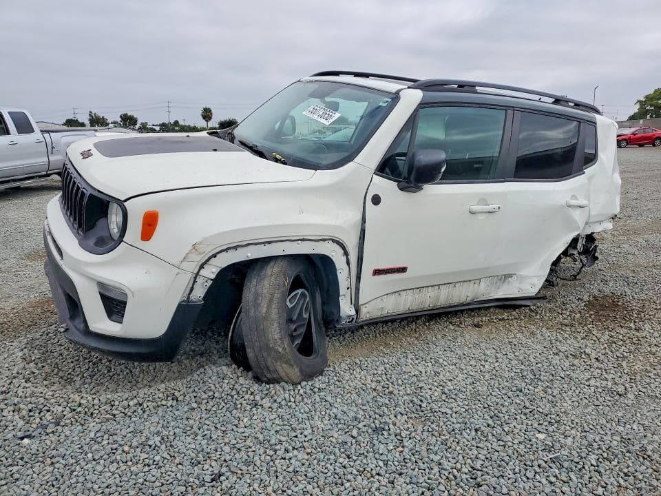 2016 Jeep Renegade Trailhawk