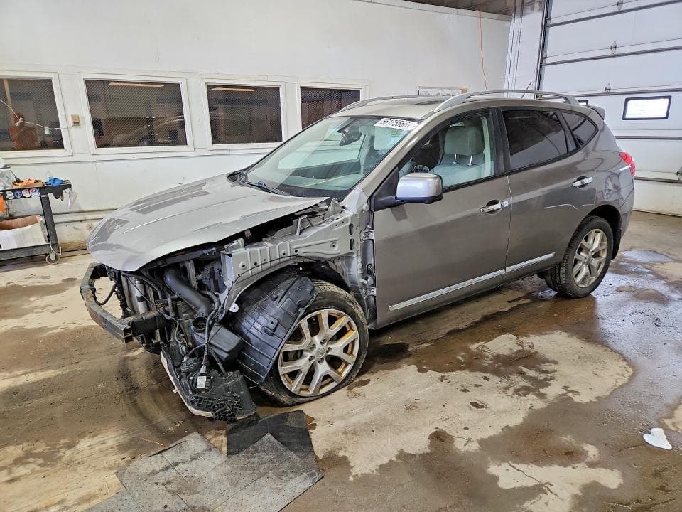 2013 Nissan Rogue S
