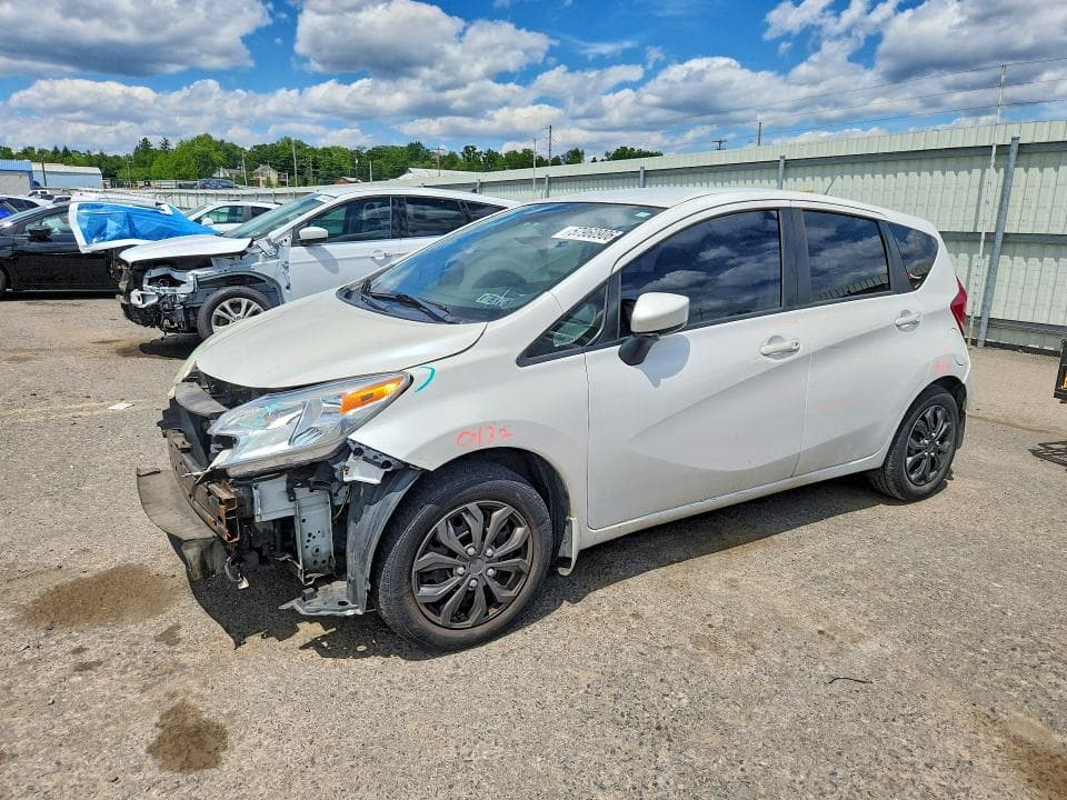 2016 Nissan Versa Note SV