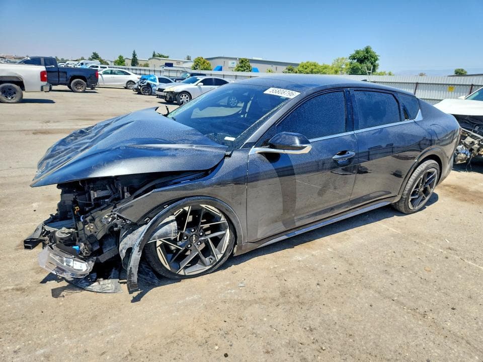 2025 KIA K4 GT Line
