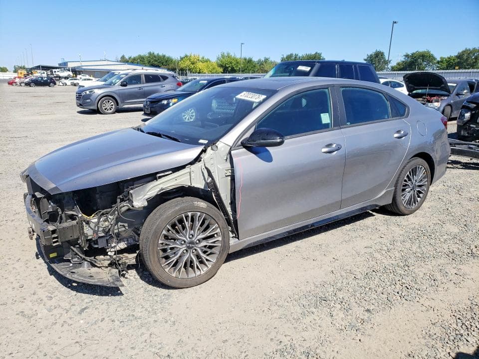 2023 KIA Forte GT Line