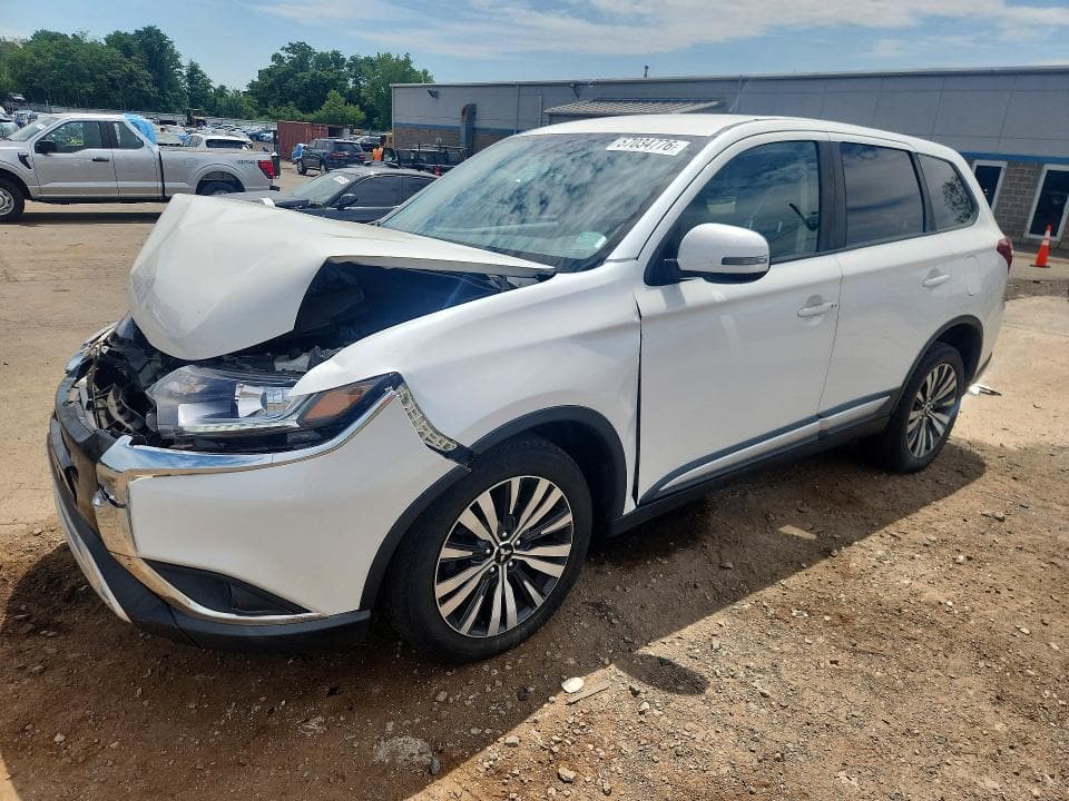 2019 Mitsubishi Outlander SE