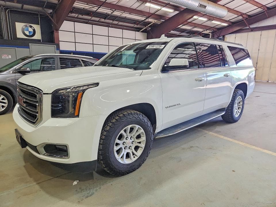 2017 GMC Yukon XL K1500 SLT