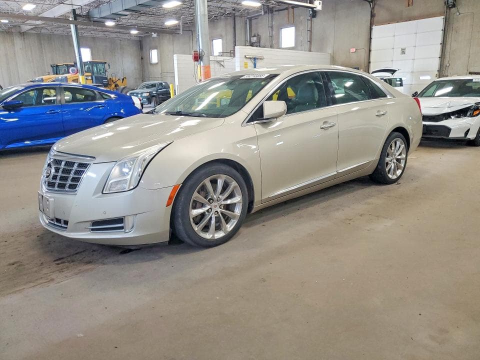 2013 Cadillac XTS Luxury Collection