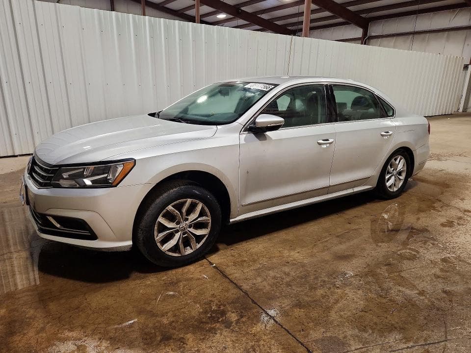 2016 Volkswagen Passat S