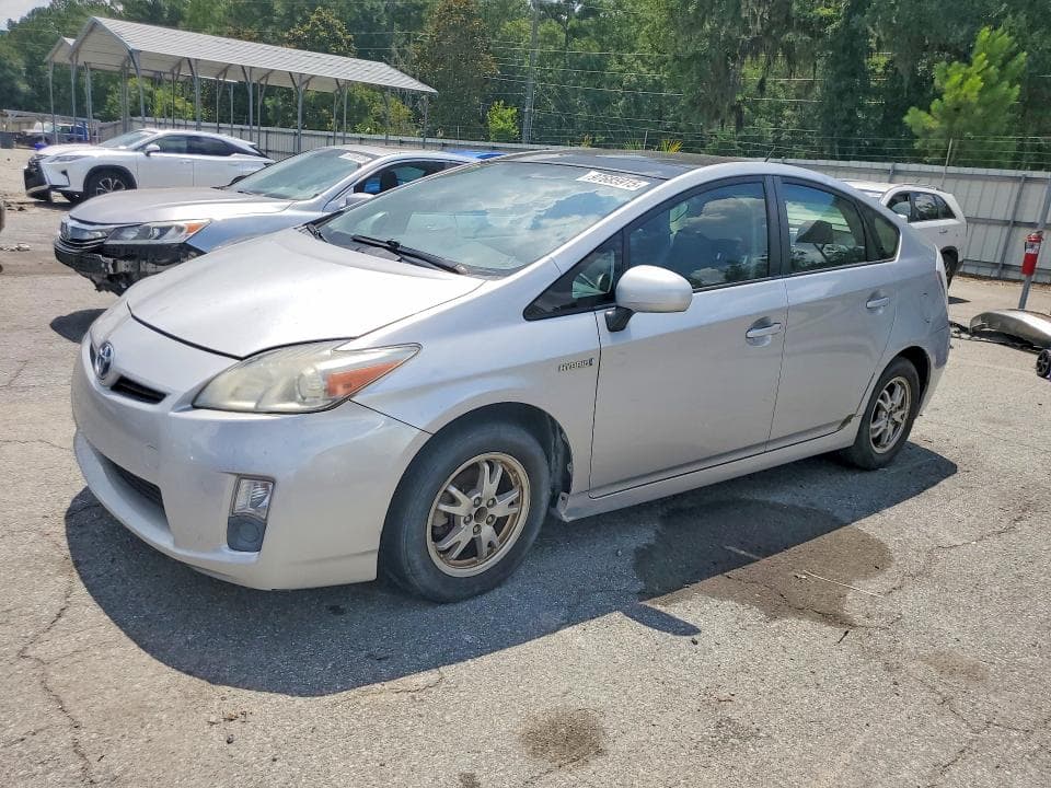 2010 Toyota Prius III