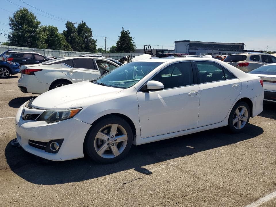 2013 Toyota Camry SE