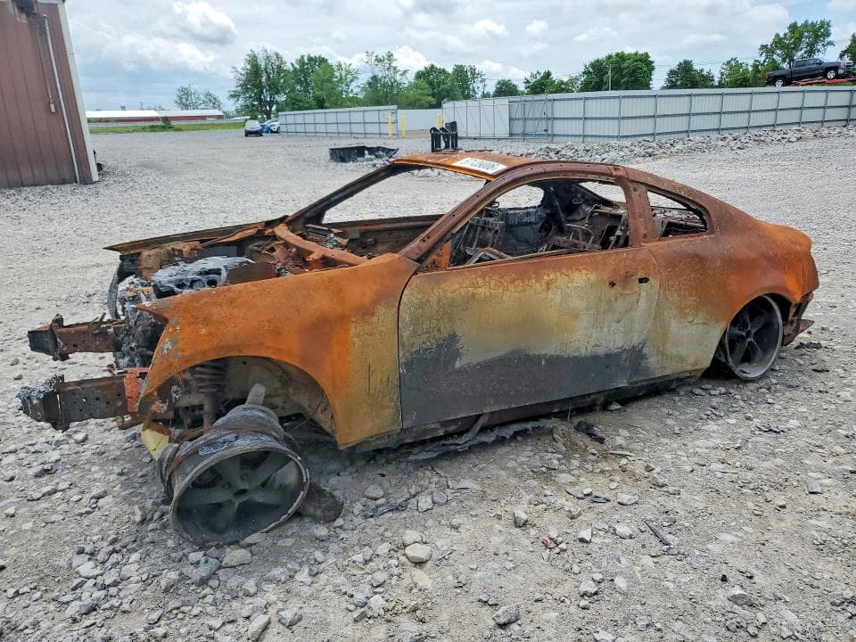 2003 Infiniti G35 Base