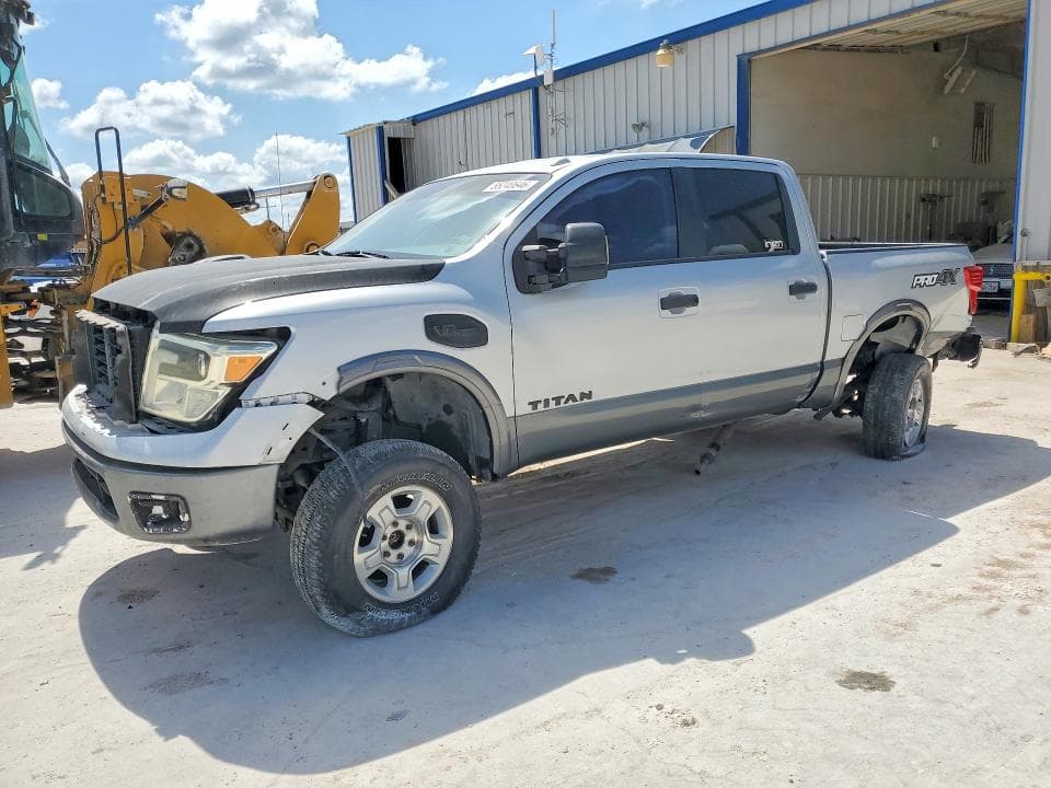 2017 Nissan Titan PRO-4X