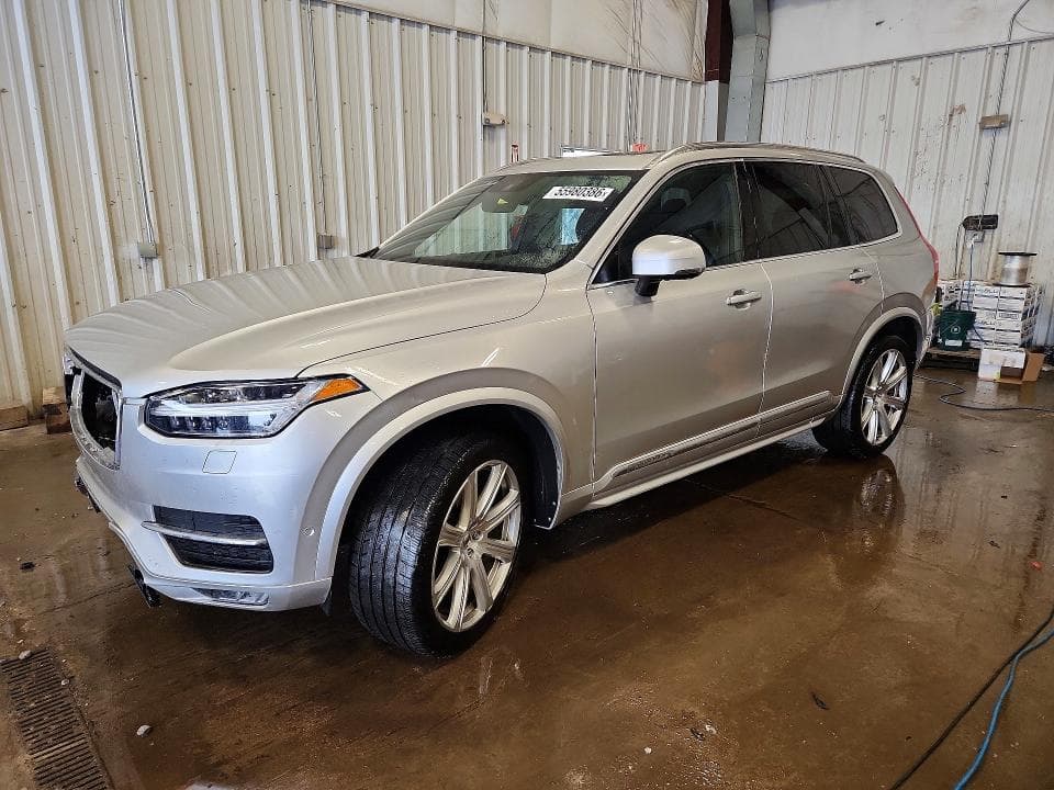 2018 Volvo XC90 T6