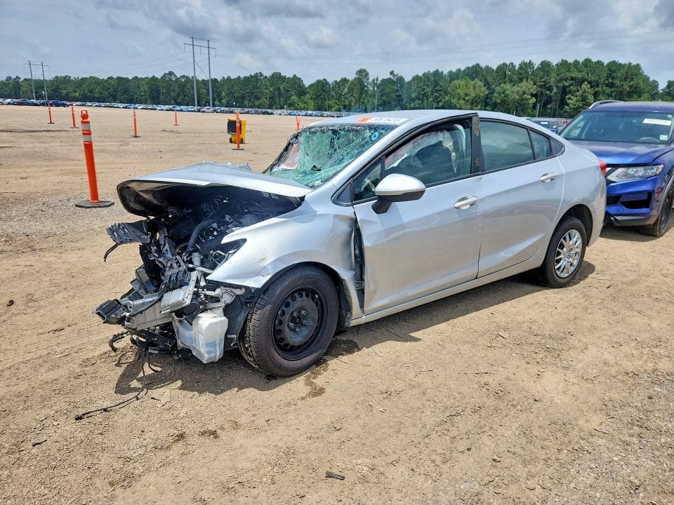 2018 Chevrolet Cruze LS