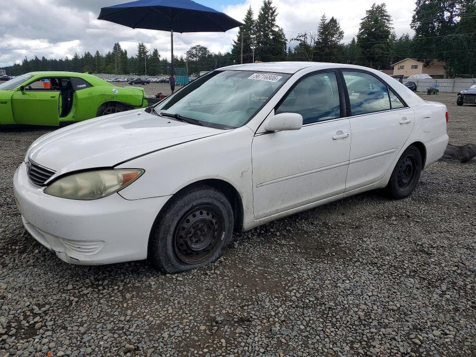 2005 Toyota Camry LE