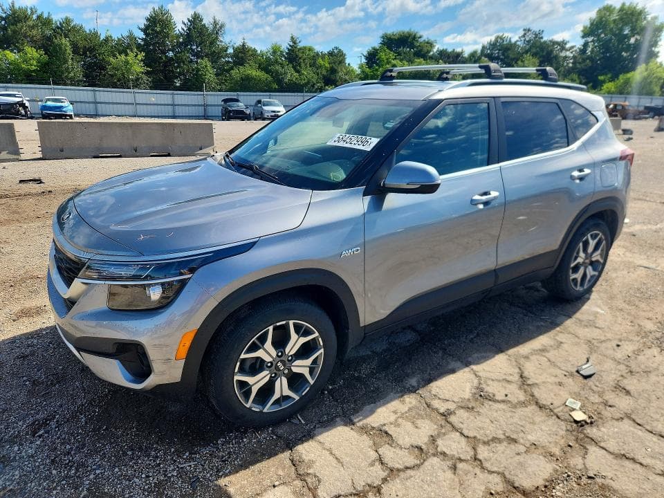 2021 KIA Seltos EX