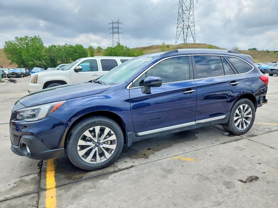 2018 Subaru Outback Touring