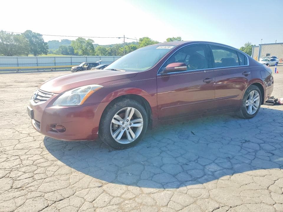 2010 Nissan Altima SR