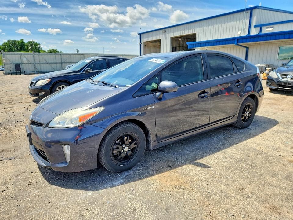 2015 Toyota Prius TWO