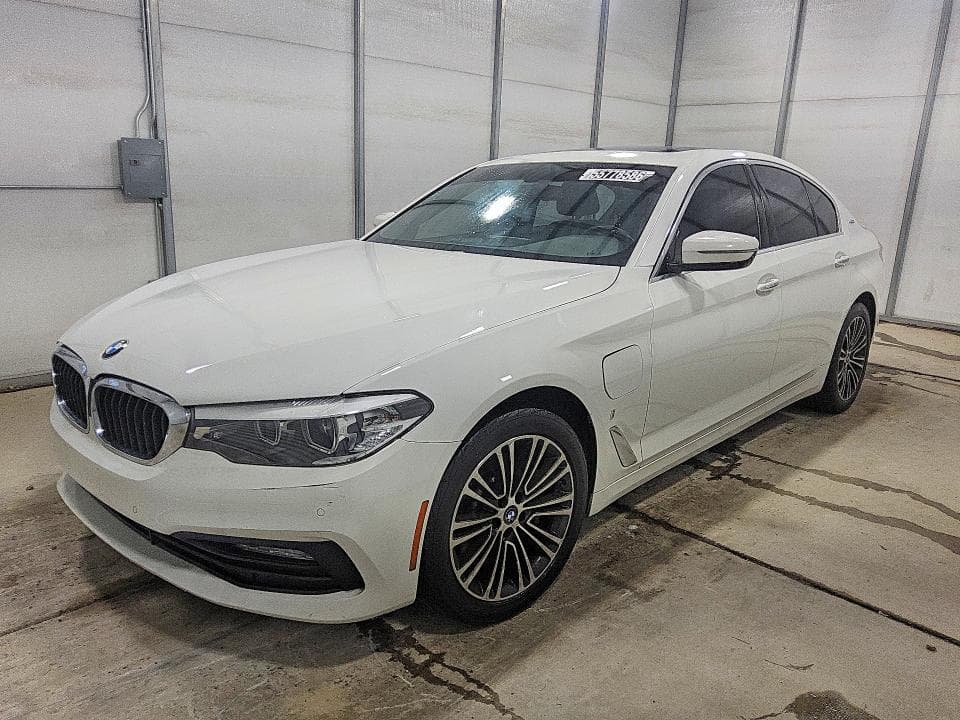 2018 BMW 530E