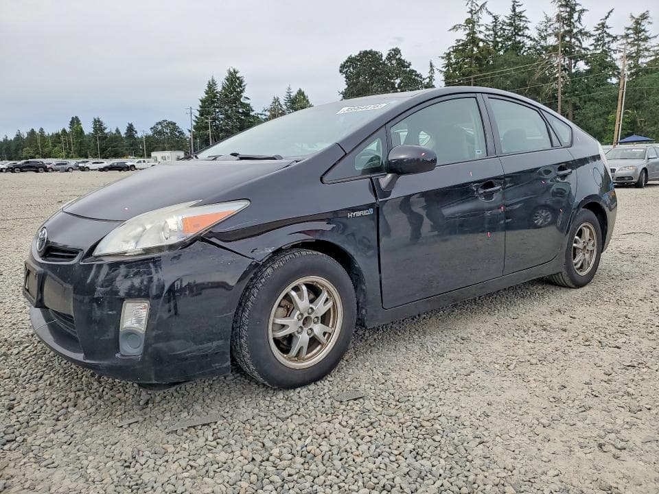 2010 Toyota Prius III