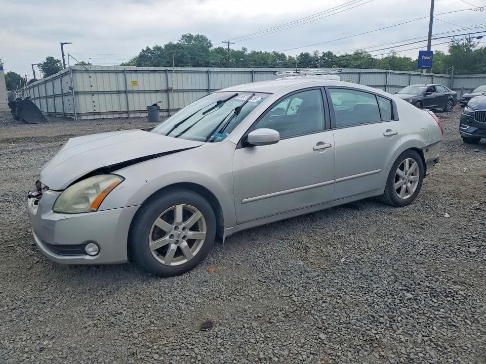 2004 Nissan Maxima 3.5 SE