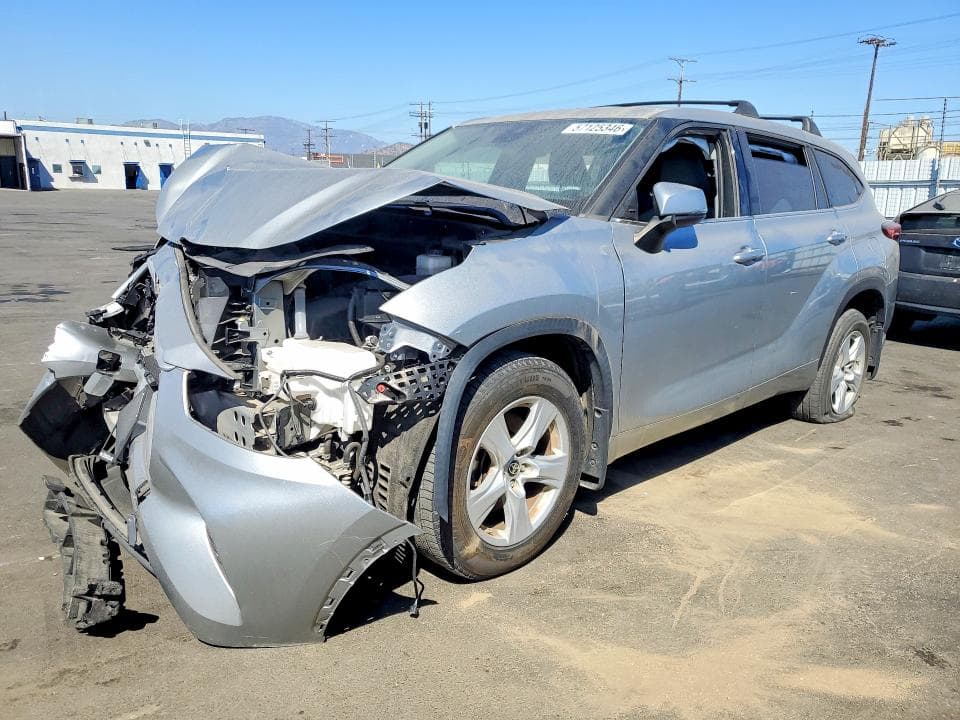 2021 Toyota Highlander LE