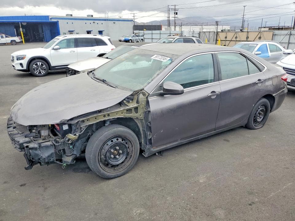 2016 Toyota Camry SE