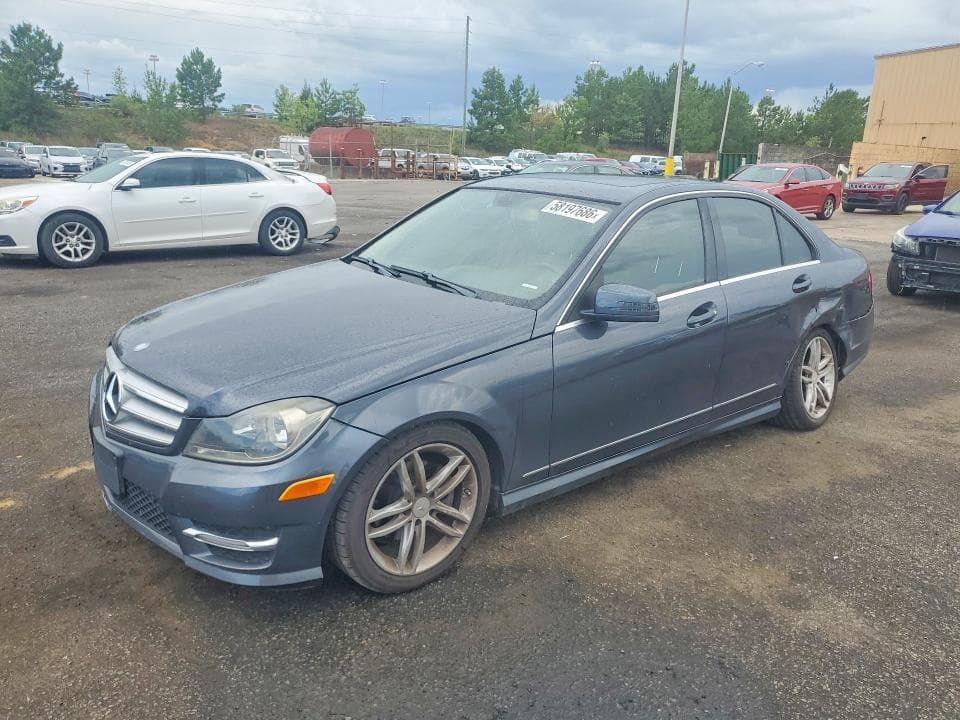 2013 Mercedes-Benz C 250