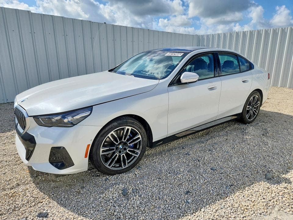 2026 BMW 530 XI