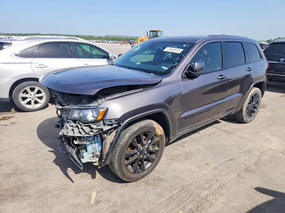 2020 Jeep Grand Cherokee Laredo