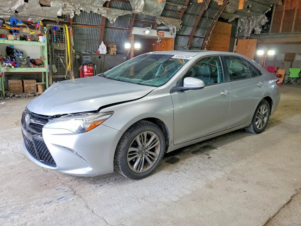 2017 Toyota Camry SE