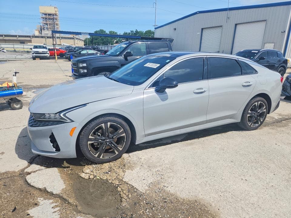 2022 KIA K5 GT Line