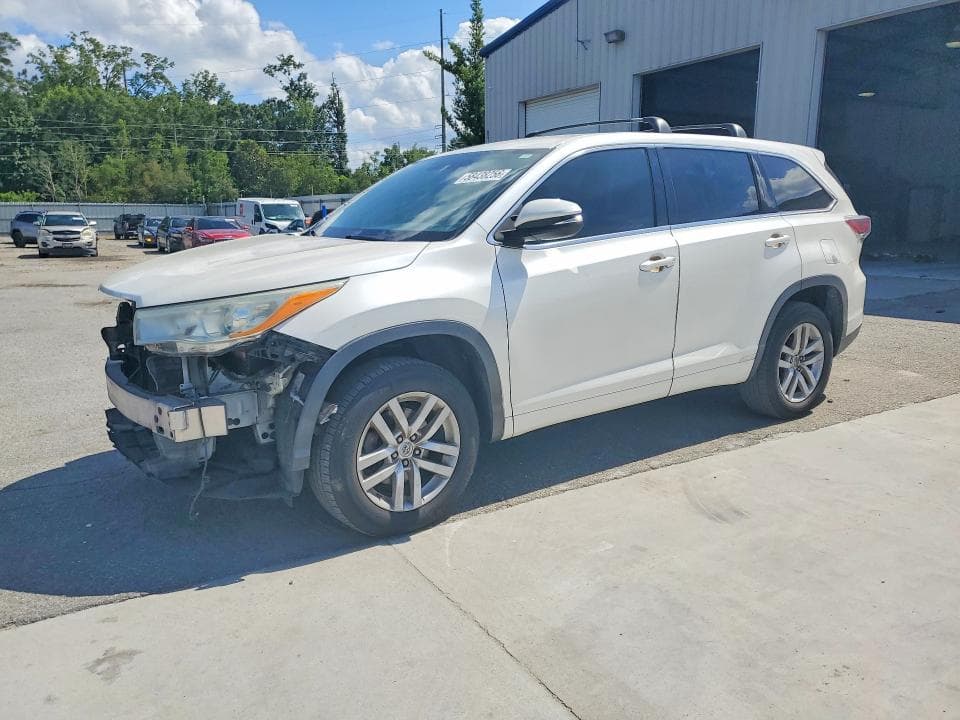 2014 Toyota Highlander LE