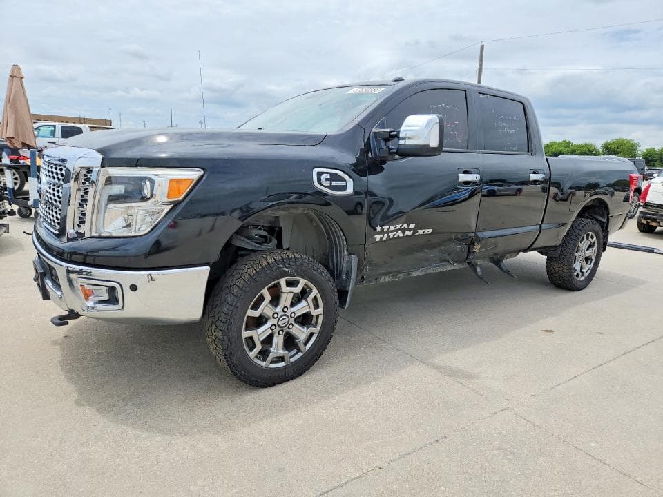 2017 Nissan Titan XD SL